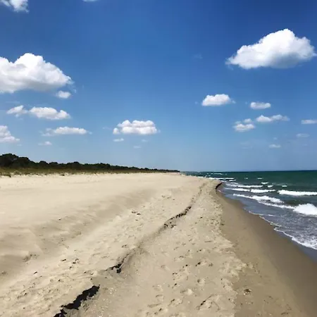 With One Bedroom In With Furnished Balcony And Wifi 3 Km From The Beach *